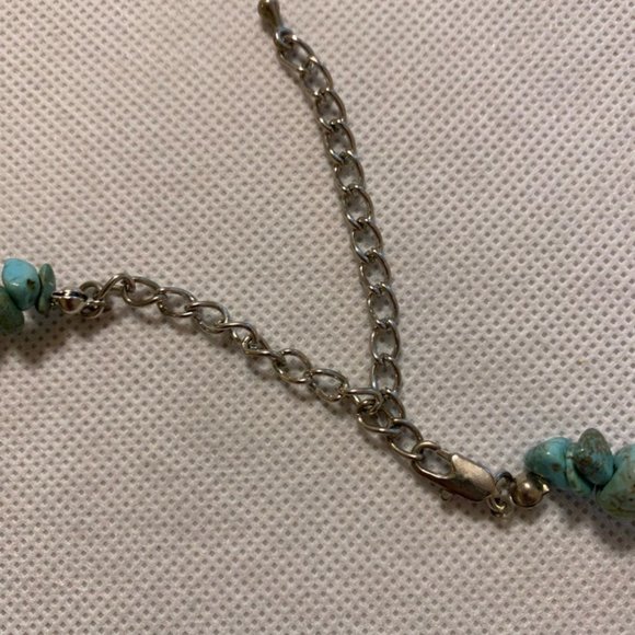 Faux Turquoise Chip Necklace, Earrings, 5 Bracelets - Picture 4 of 4